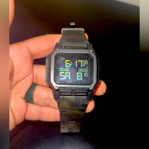 Nixon Regulus watch/black multicam